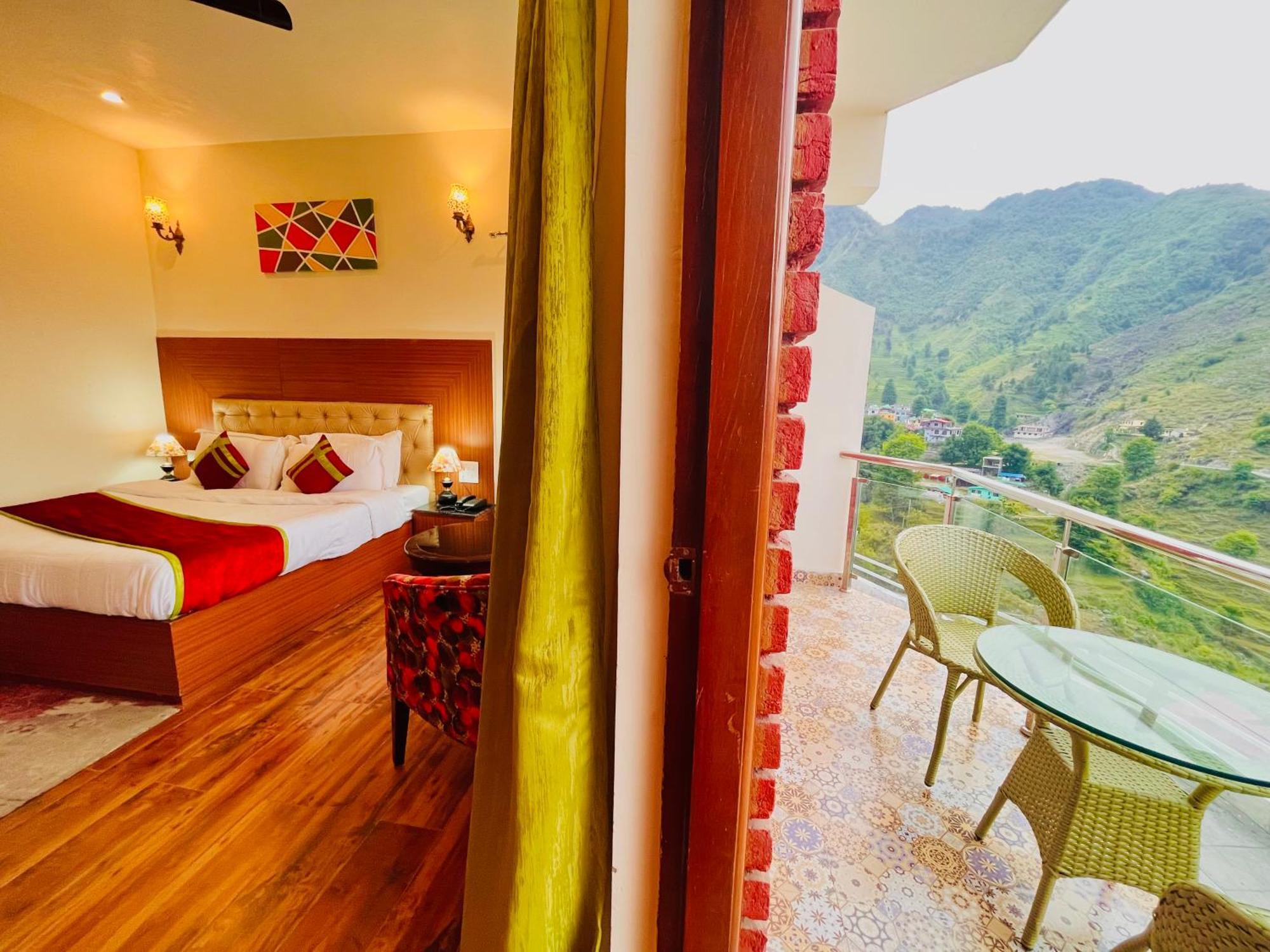 The Kempty Osasis - A Boutique Resort With Scenic Mountain View In Mussoorie Exterior foto